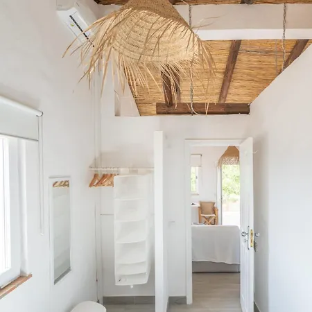 Casa Do Vale * São Bartolomeu